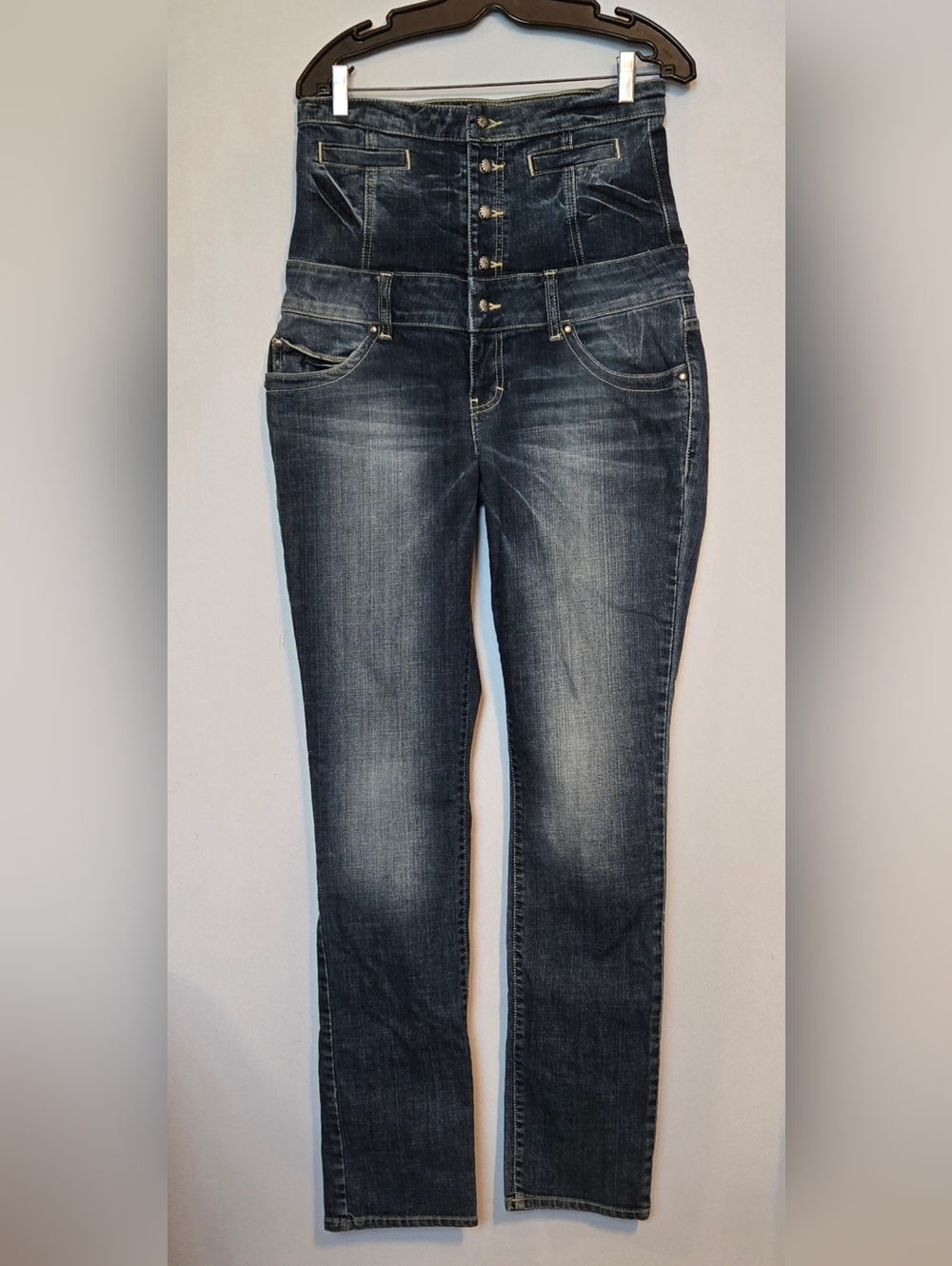 Zara TRF Luxury High-Waisted Women’s Jeans with Button-Front size 10